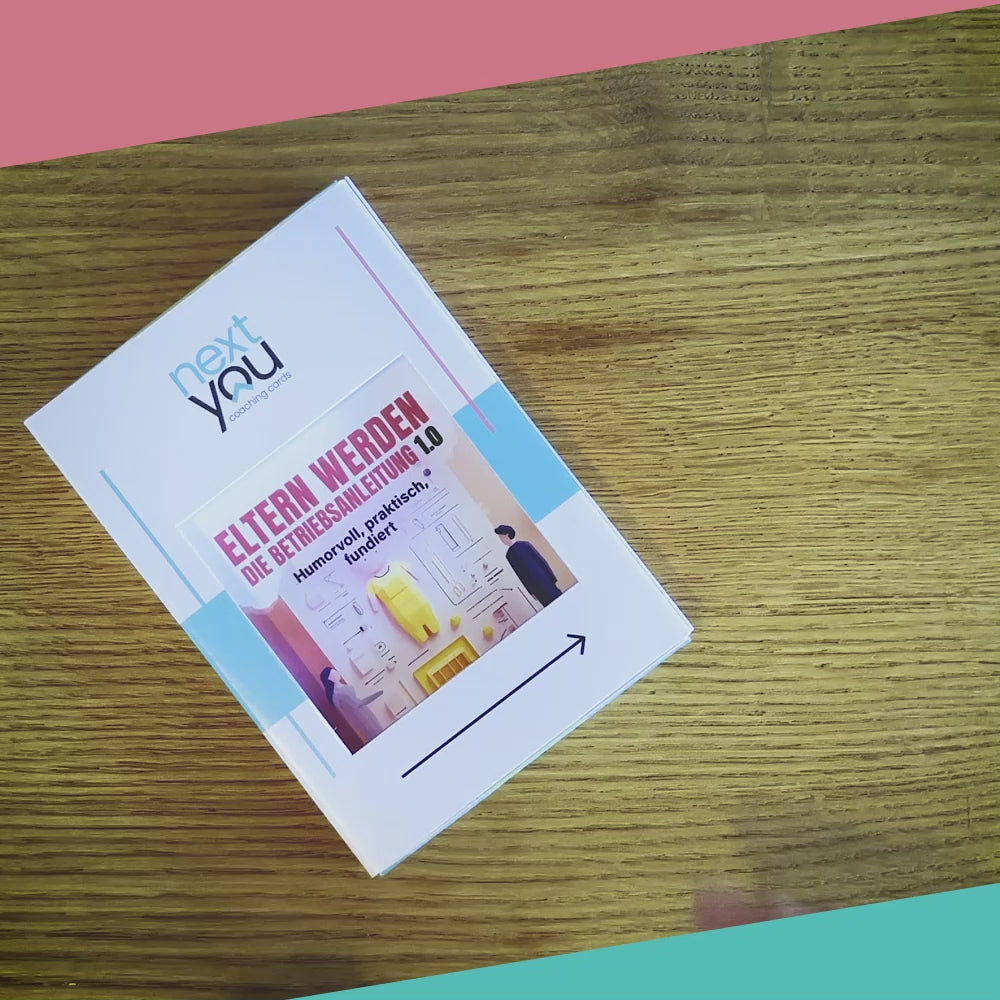 Unboxing-Video des Kartensets ‚Eltern werden – Die Betriebsanleitung‘ – zeigt das hochwertige Set mit 26 Karten voller Tipps, Humor und Aha-Momente für werdende Eltern.